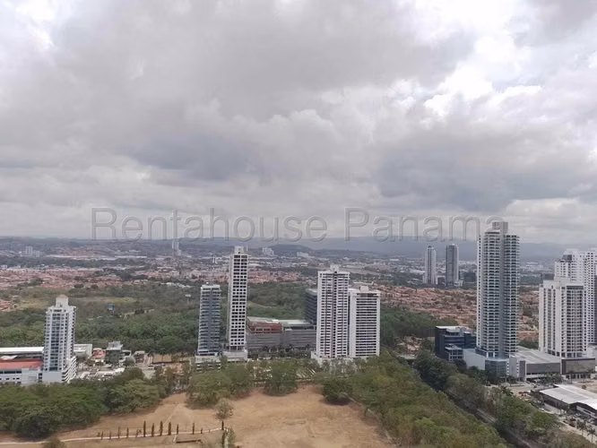 Venta de Apartamento en Costa del Este Ph Parkside 27*39Mfk