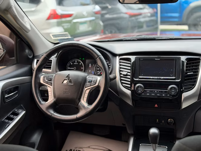Mitsubishi Montero Sport 2022