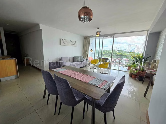 Apartamento en Venta en Bahía del Golf Coco del Mar CIG262620