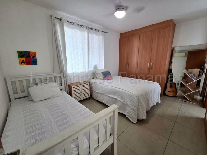 Apartamento en Venta en Bahía del Golf Coco del Mar CIG262620