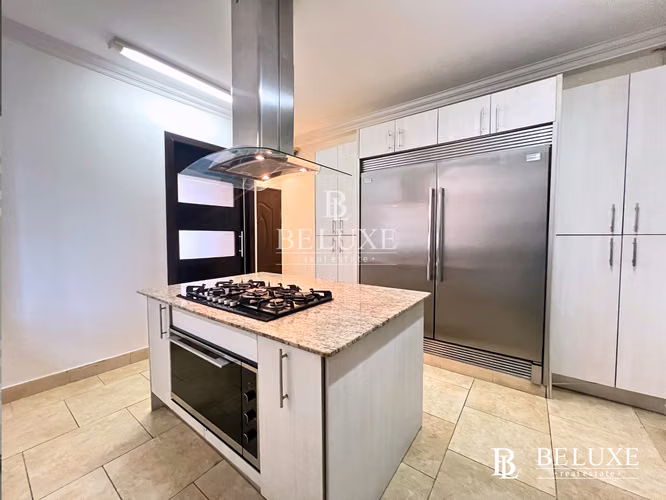 VENTA DE APARTAMENTO EN PH PREMIER LOFT, SAN FRANCISCO (8) - Imagen 4