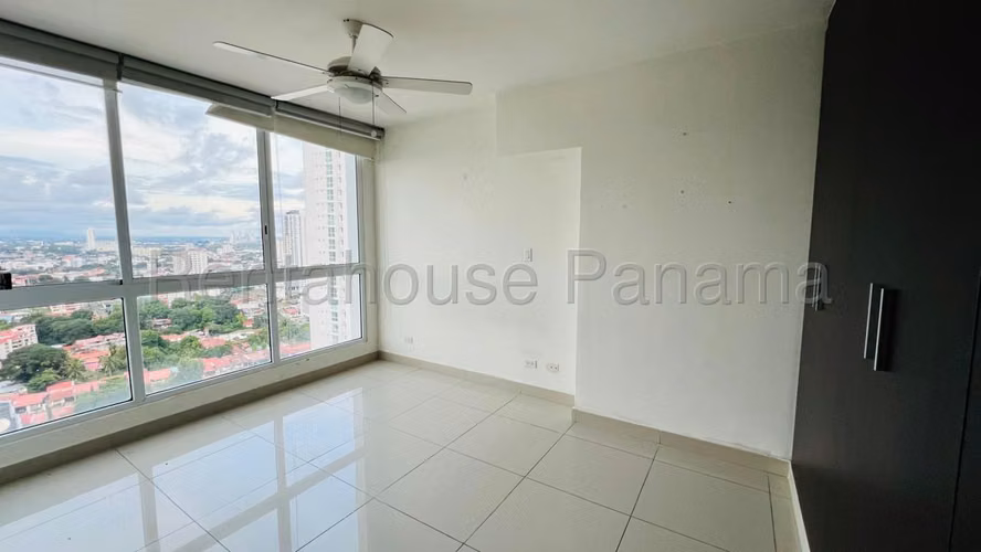 Venta de apartamento en Hato Pintado   AK