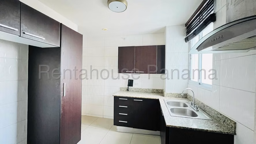 Venta de apartamento en Hato Pintado   AK