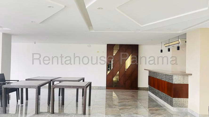 Venta de apartamento en Hato Pintado   AK