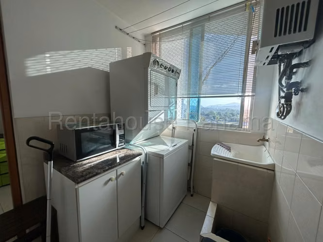 Apartamento En Venta En El Cangrejo SYH