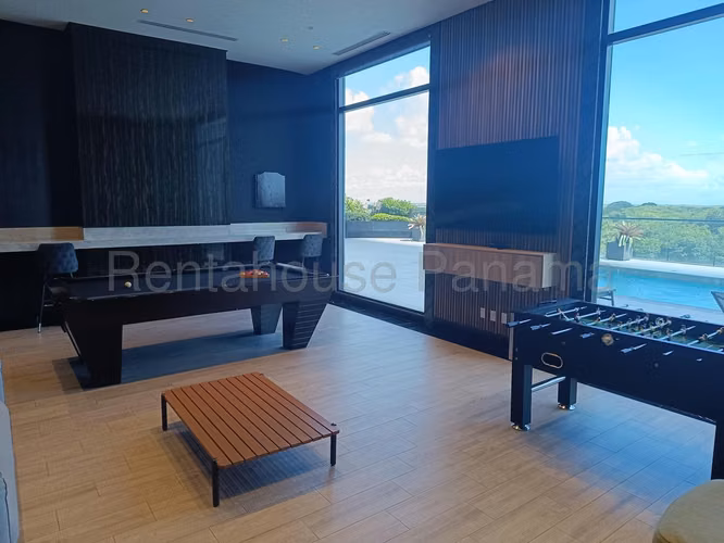 Venta de Lujoso Apartamento en Santa Maria 26*6107Mfk