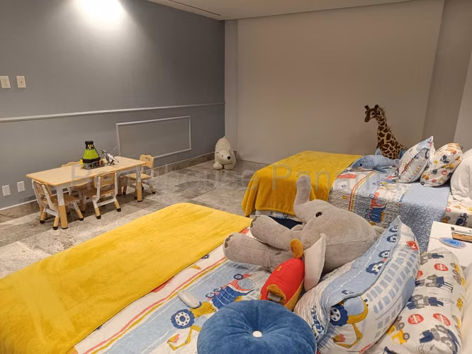 Venta de Lujoso Apartamento en Santa Maria 26*6107Mfk