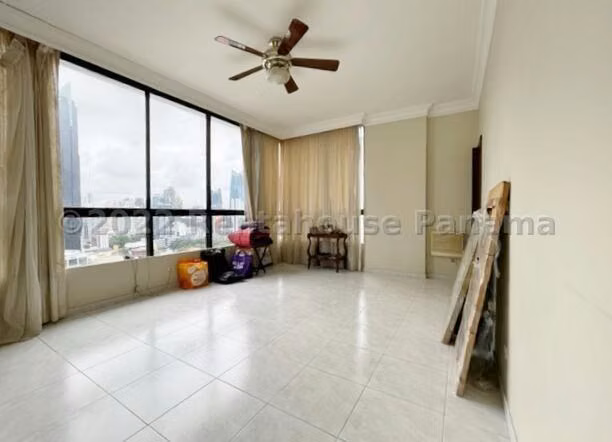 Vendo apartamento en Ave Balboa MPM26-6630