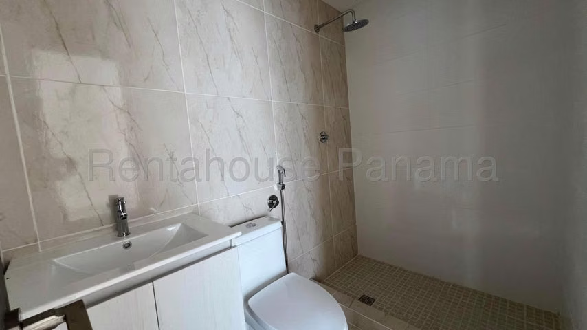 Venta PH The Sands JM