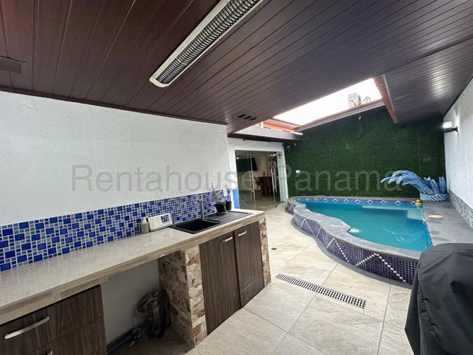 Casa en Venta en Versalles BDP