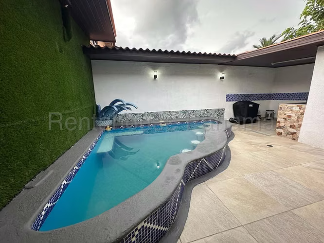 Casa en Venta en Versalles BDP