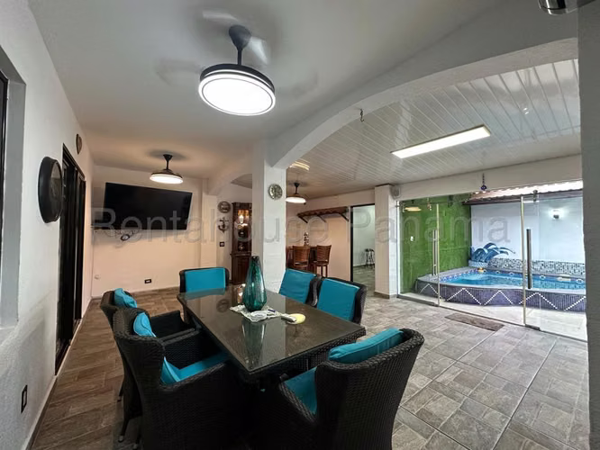 Casa en Venta en Versalles BDP