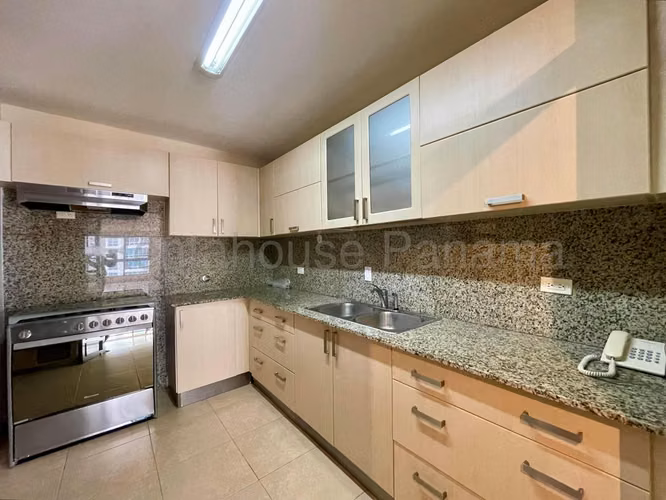 Amplio Apartamento en Costa del Este Ph Parque del Mar II Mts2: 202 PD - Imagen 5