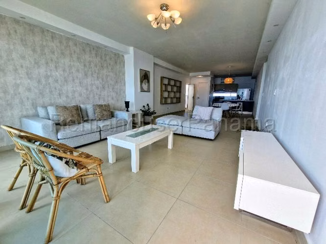 Apartment for sale on Balboa Avenue, Ph H2O On The Bay, 146 sq m.