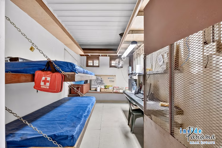 Casa de 3 Recámaras 3.5 Baños con Taller Independiente en Potrerillos Panamá