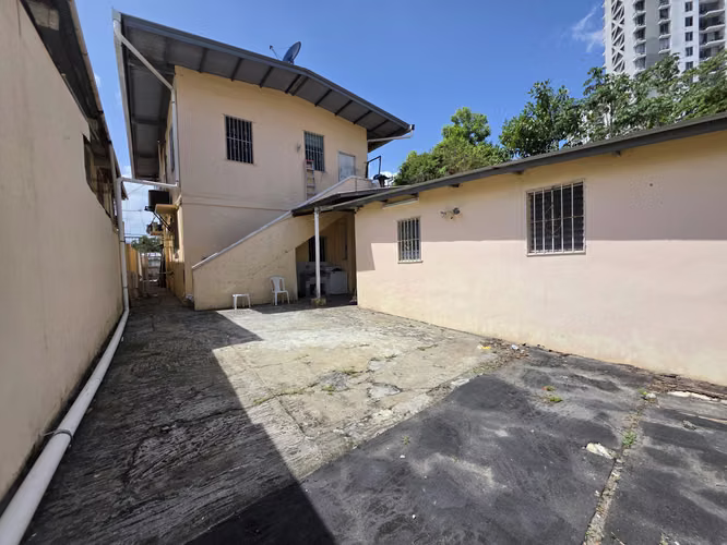 Casa en venta en Parque Lefevre | Propiedad de inversión con ingresos