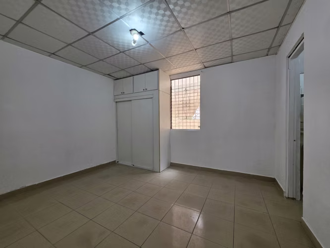 Casa en venta en Parque Lefevre | Propiedad de inversión con ingresos