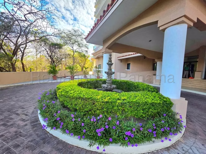 Apartamento en Venta en San Carlos  JG