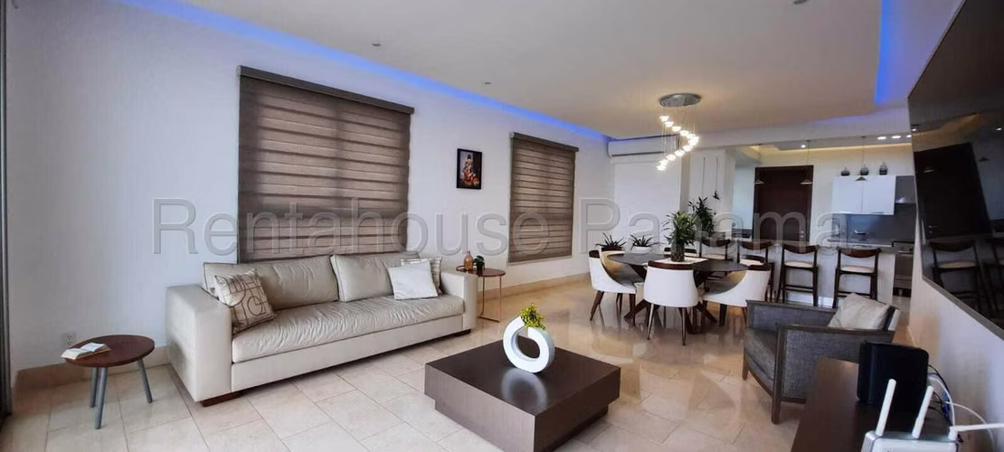 Apartamento en Venta en Santa Maria JG