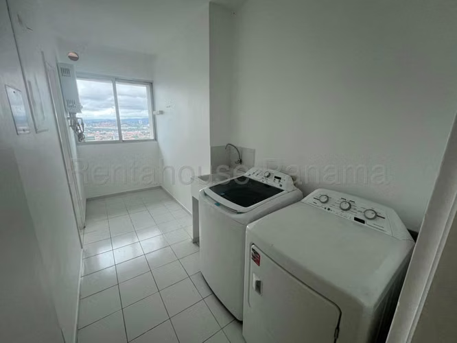 Apartamento en Venta en Costa del Este JG