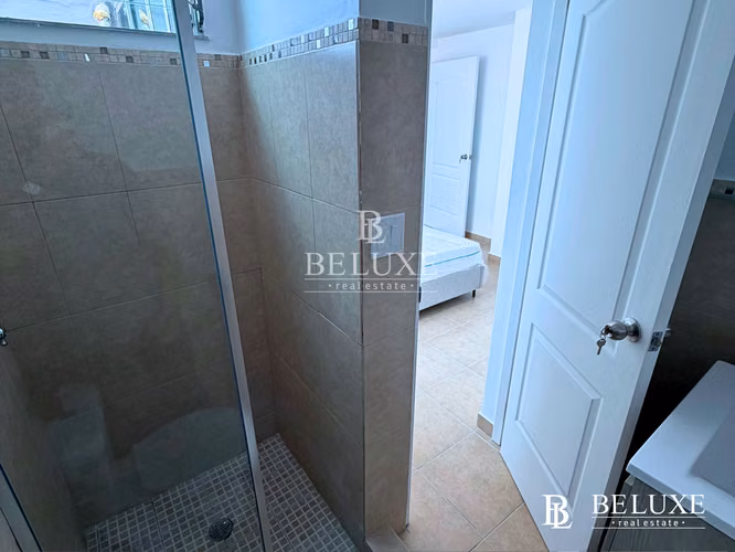 VENTA DE APARTAMENTO EN PH PASEO DEL GOLF, VÍA ESPAÑA (8) - Imagen 2
