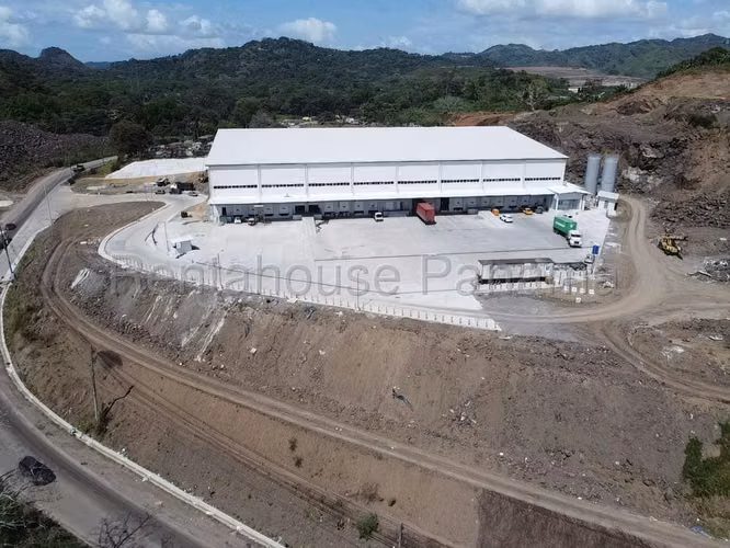 Large 2200m ² Galera road to Kuna Nega 26JSS6829