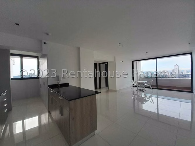Se Vende Apartamento en El Carmen LA25-7433