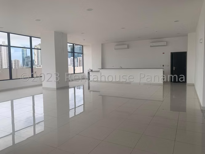 Se Vende Apartamento en El Carmen LA26-6289