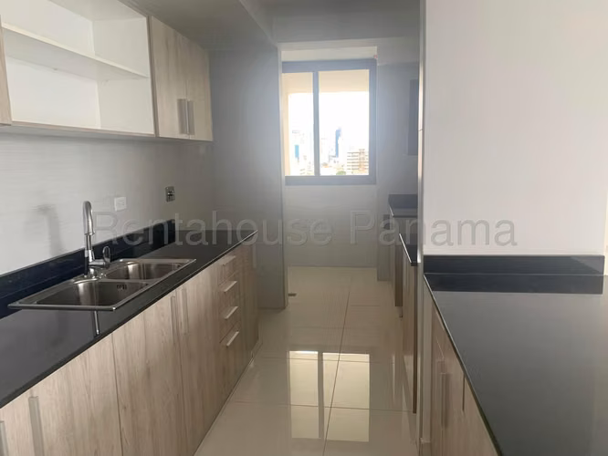 Se Vende Apartamento en El Carmen LA26-6289