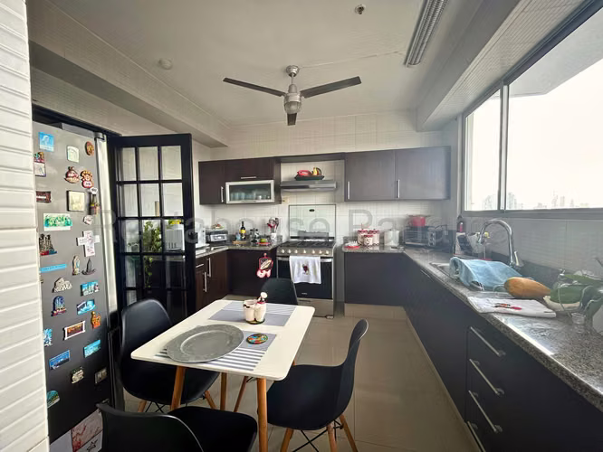 Se Vende Apartamento en San Francisco YDU
