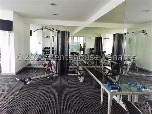 Se Vende Apartamento en Coco del Mar YDU