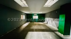 Venta de Galera con 700m2 en Tocumen 26-175SR