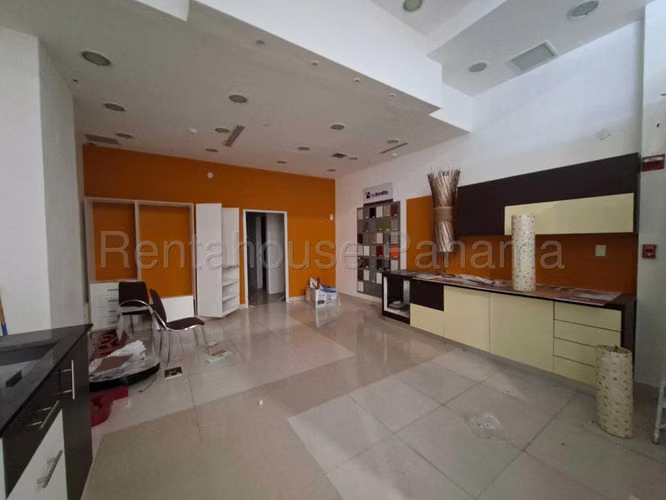 Local Comercial En Alquiler En WESTLAND MALL. ABS