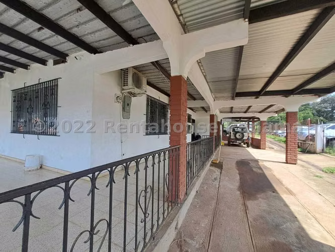 Casa Comercial En Alquiler En La Chorrera ABS