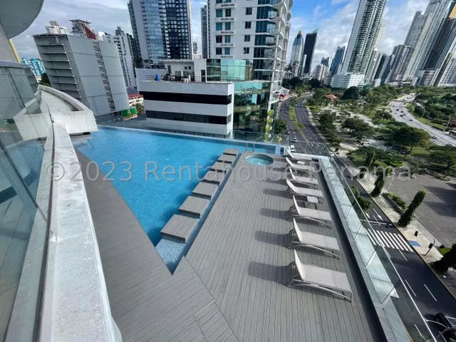 Venta PH Yacht Club JM