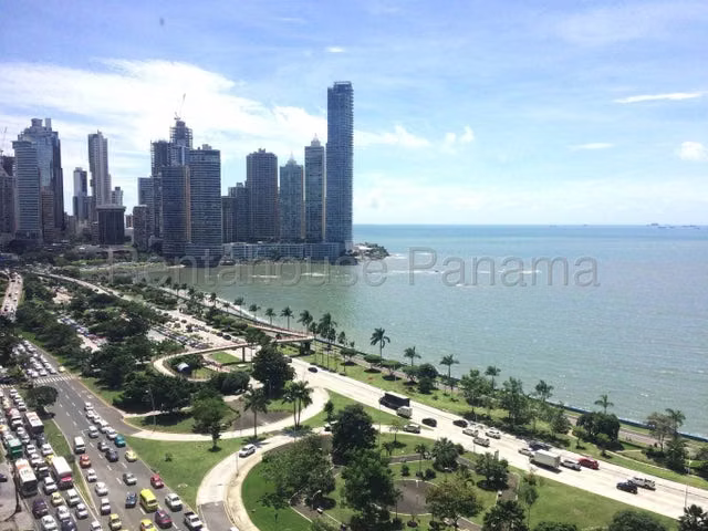 Venta PH Princesa y Condesa JM