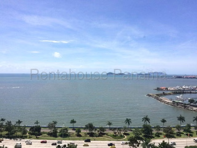 Venta PH Princesa y Condesa JM