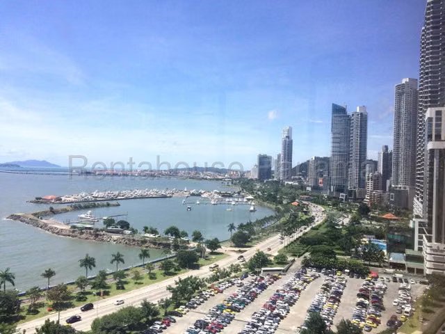 Venta PH Princesa y Condesa JM