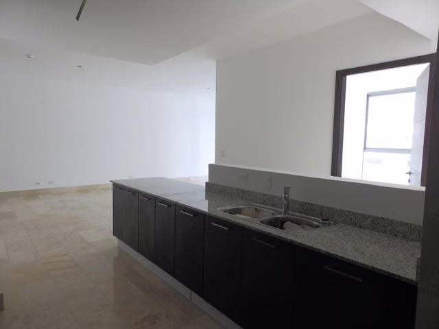 Venta PH Grand Tower JM