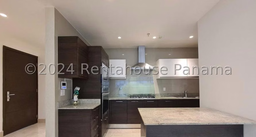 Venta PH Grand Tower JM