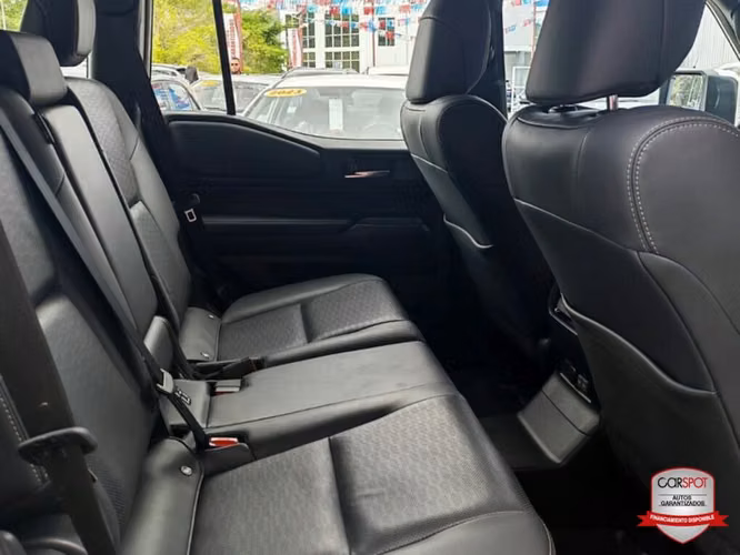 Toyota Land Cruiser Prado 2025 Cuero Automática BV0901