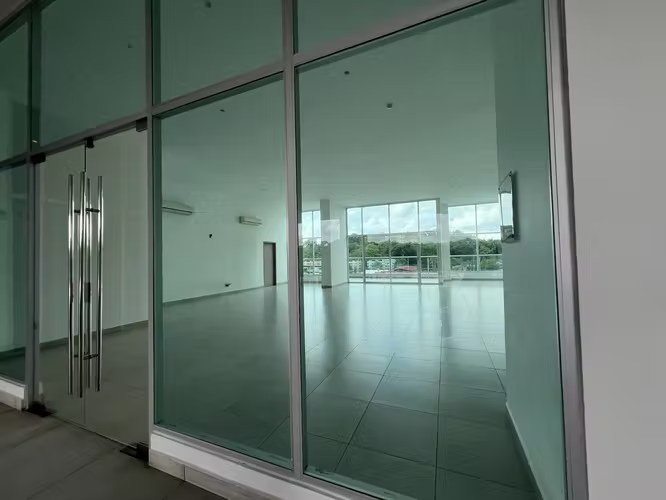 Apartamento en Alquiler – PH Coral Plaza, Vía Ricardo J. Alfaro