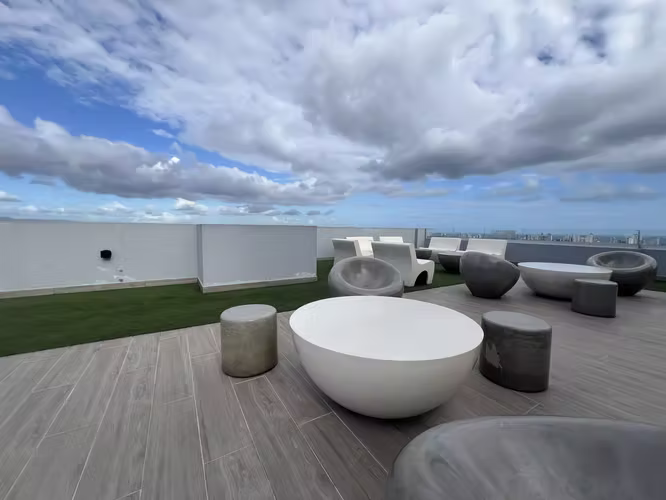 Apartamento en Alquiler – PH Coral Plaza, Vía Ricardo J. Alfaro