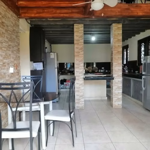 Habitación cerca del metro en los andes 2