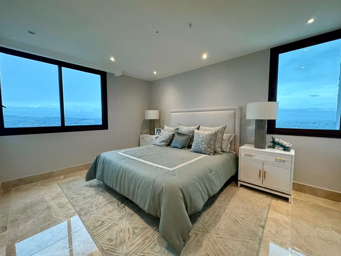 Venta de Apartamento en Santa María, PH The Colonial, 190m2