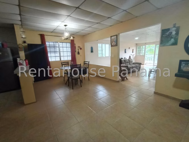 VENTA DE CASA EN LAS LAJAS LAS CUMBRES HQ