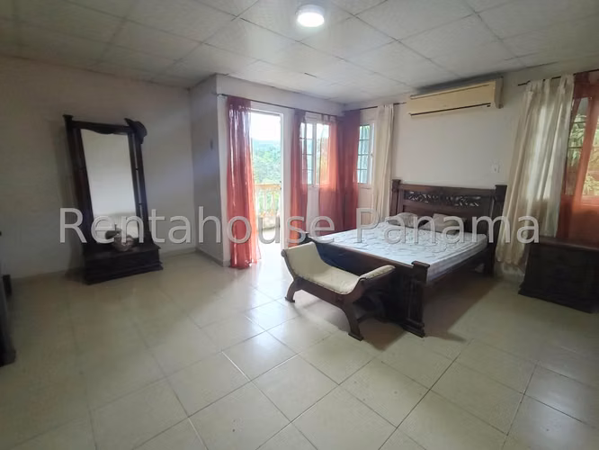VENTA DE CASA EN LAS LAJAS LAS CUMBRES HQ