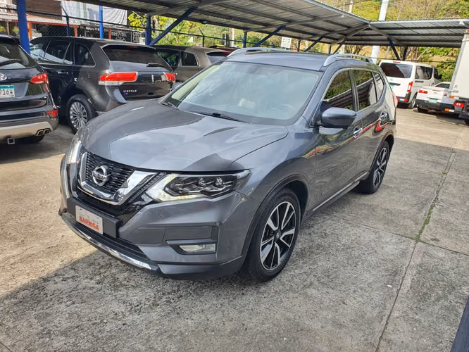 NISSAN X-TRAIL 2019