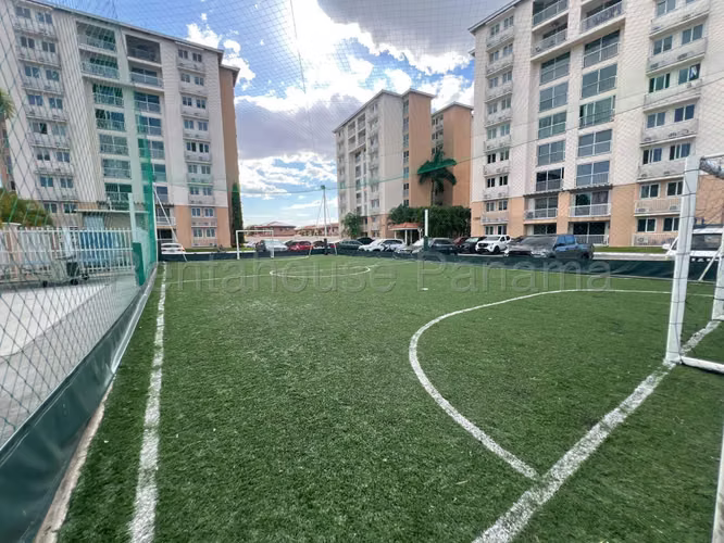 Apartamento Comodo en Venta en Versalles 26*6774mfk