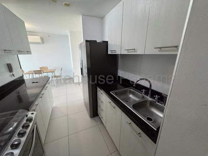VENTA DE APARTAMENTO EN SAN FRANCISCO MCD25-9911
